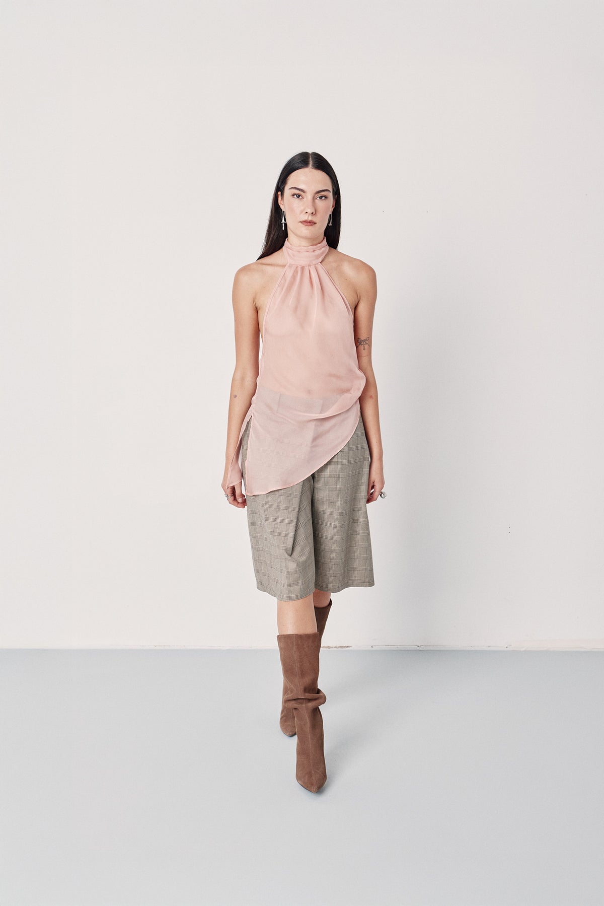 Sheer Tie Halter Peach