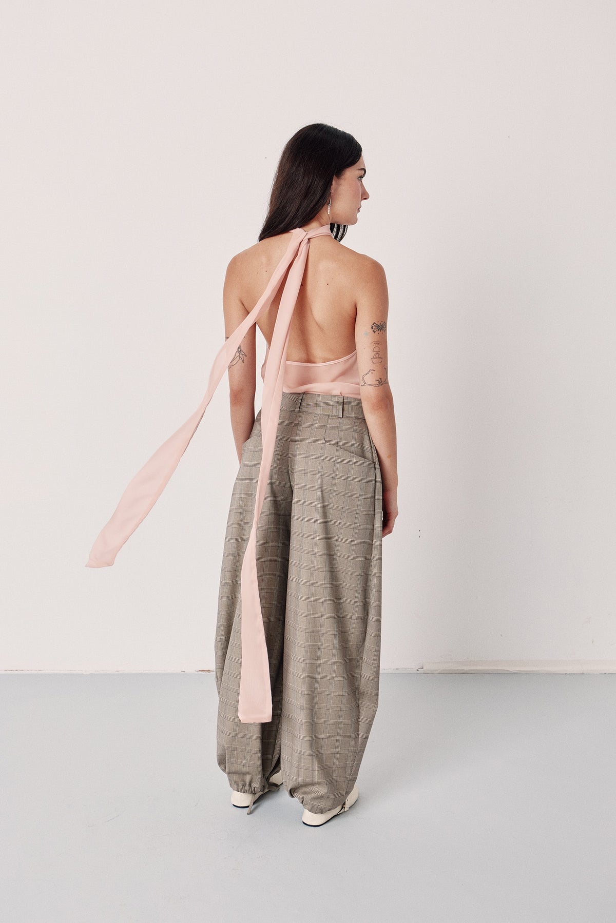 Sheer Tie Halter Peach